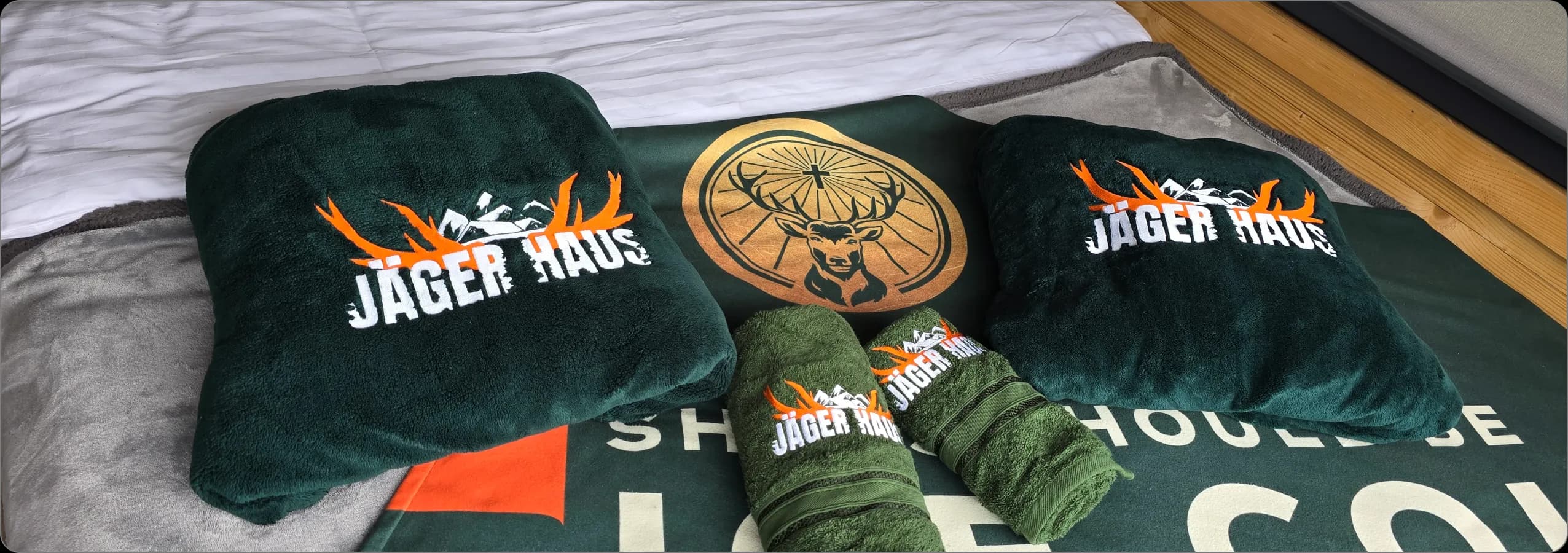 Jager Haus фірмові халати